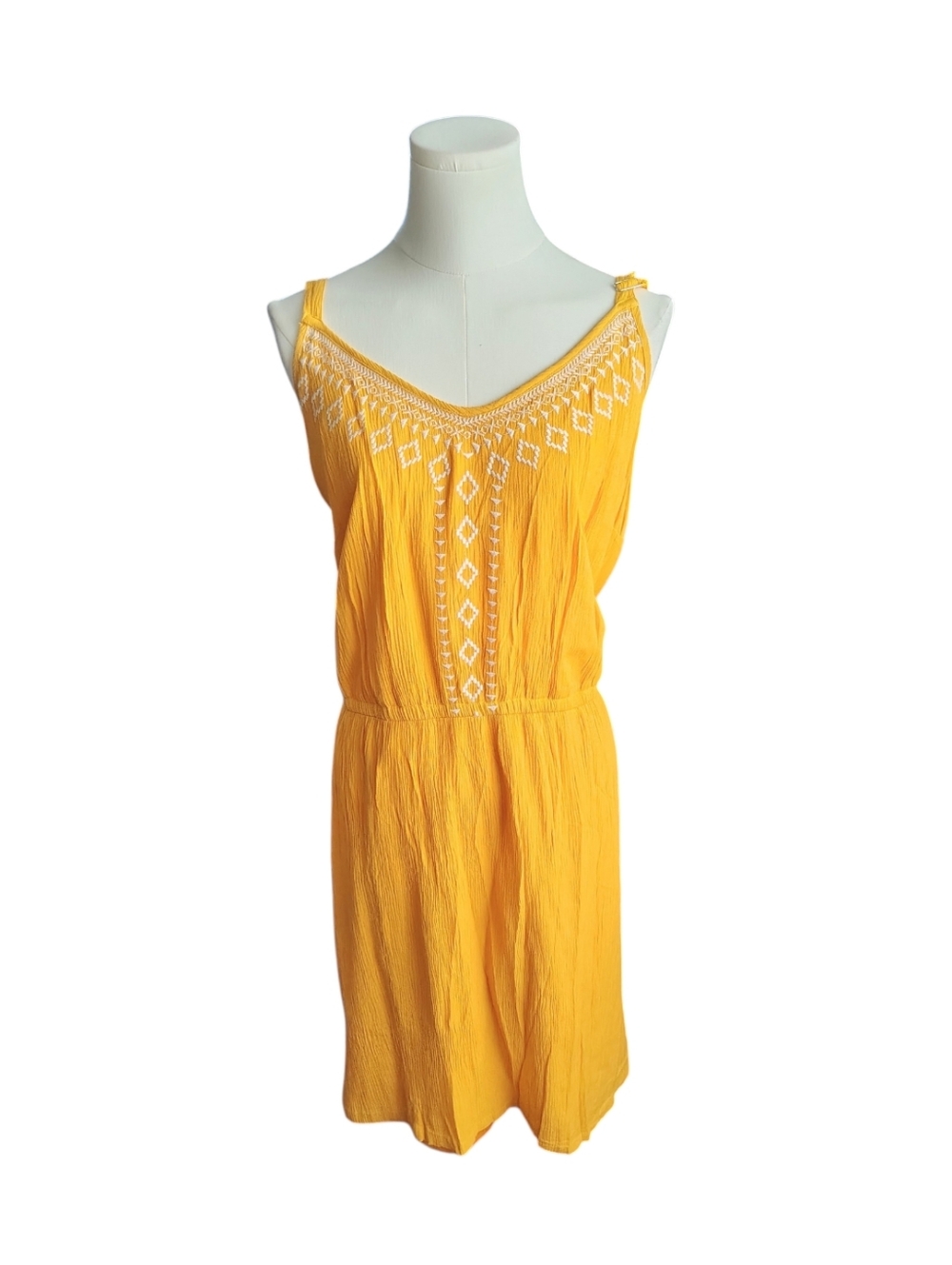 Ashley Stewart Cheerful Yellow and White Embroidered Crepe Dress Size 18/20